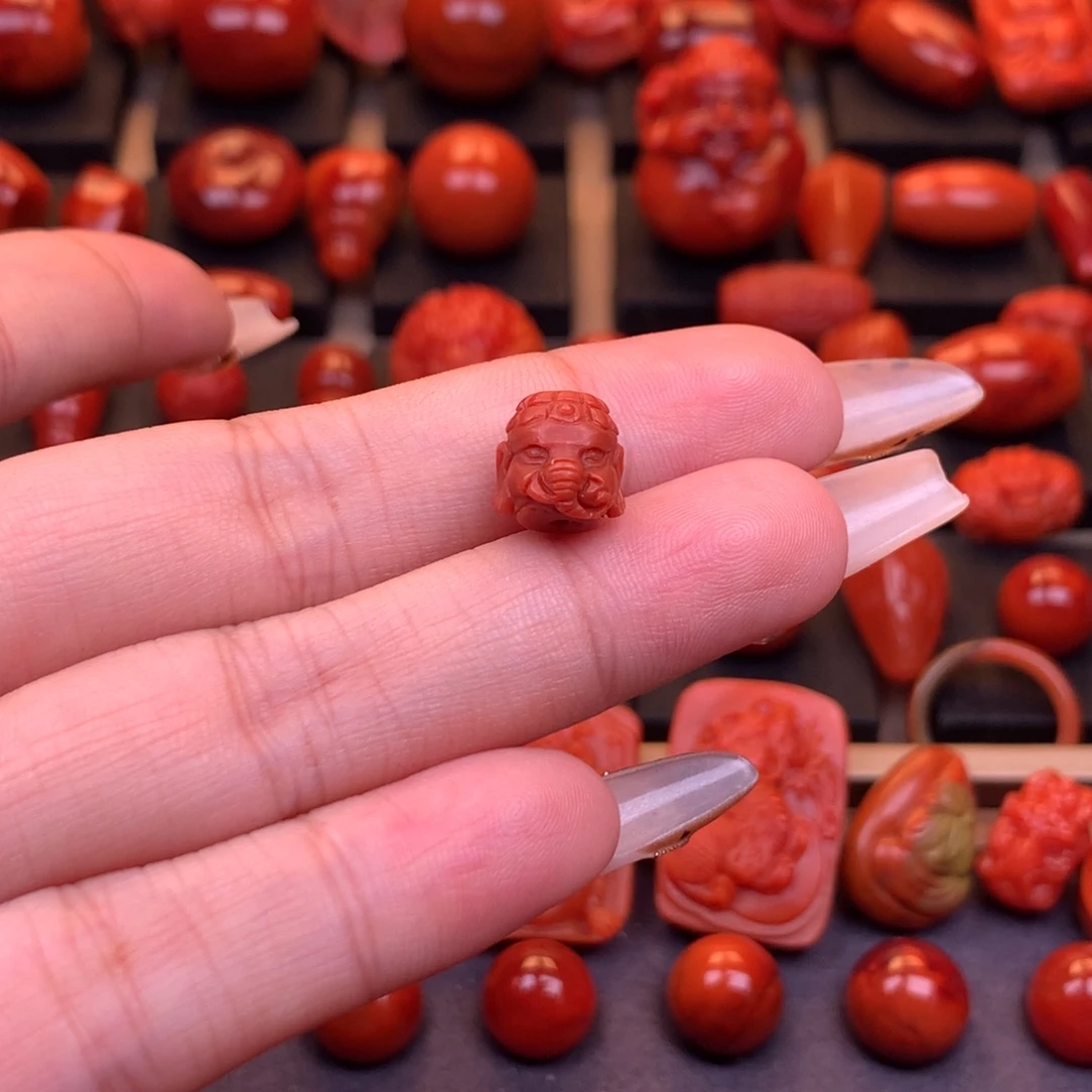 南红玛瑙未镶嵌原矿精工象神9.5mm