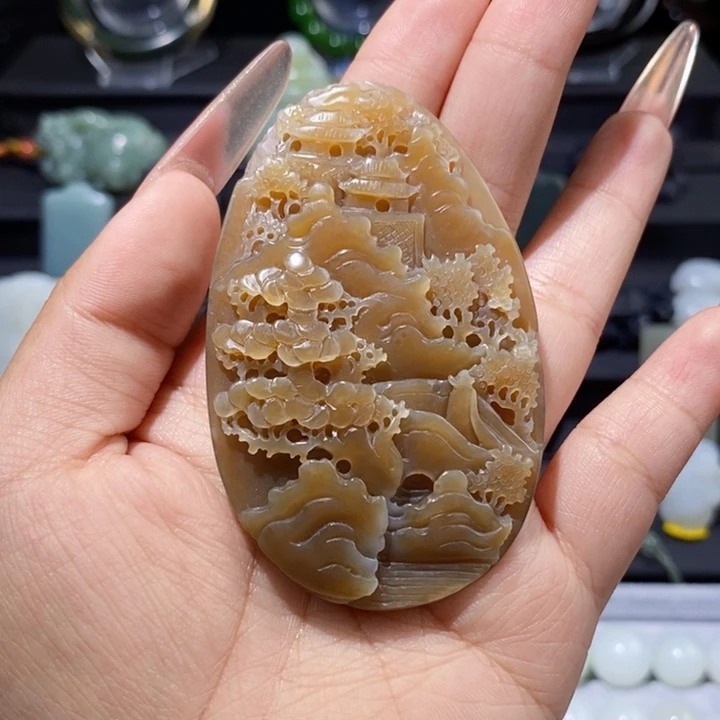 和田玉未镶嵌颈饰