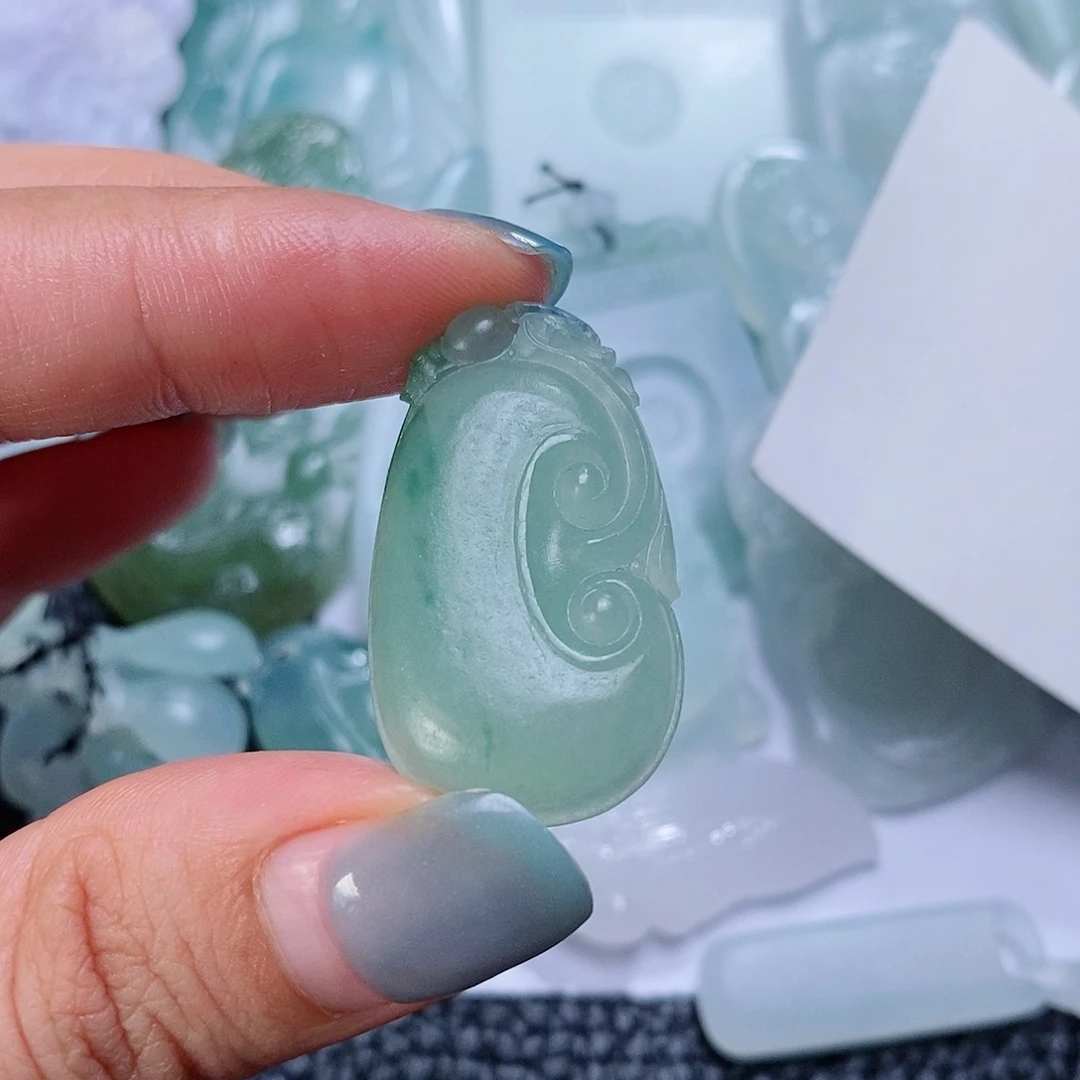 定制翡翠未镶嵌毛货付款后确认抛光