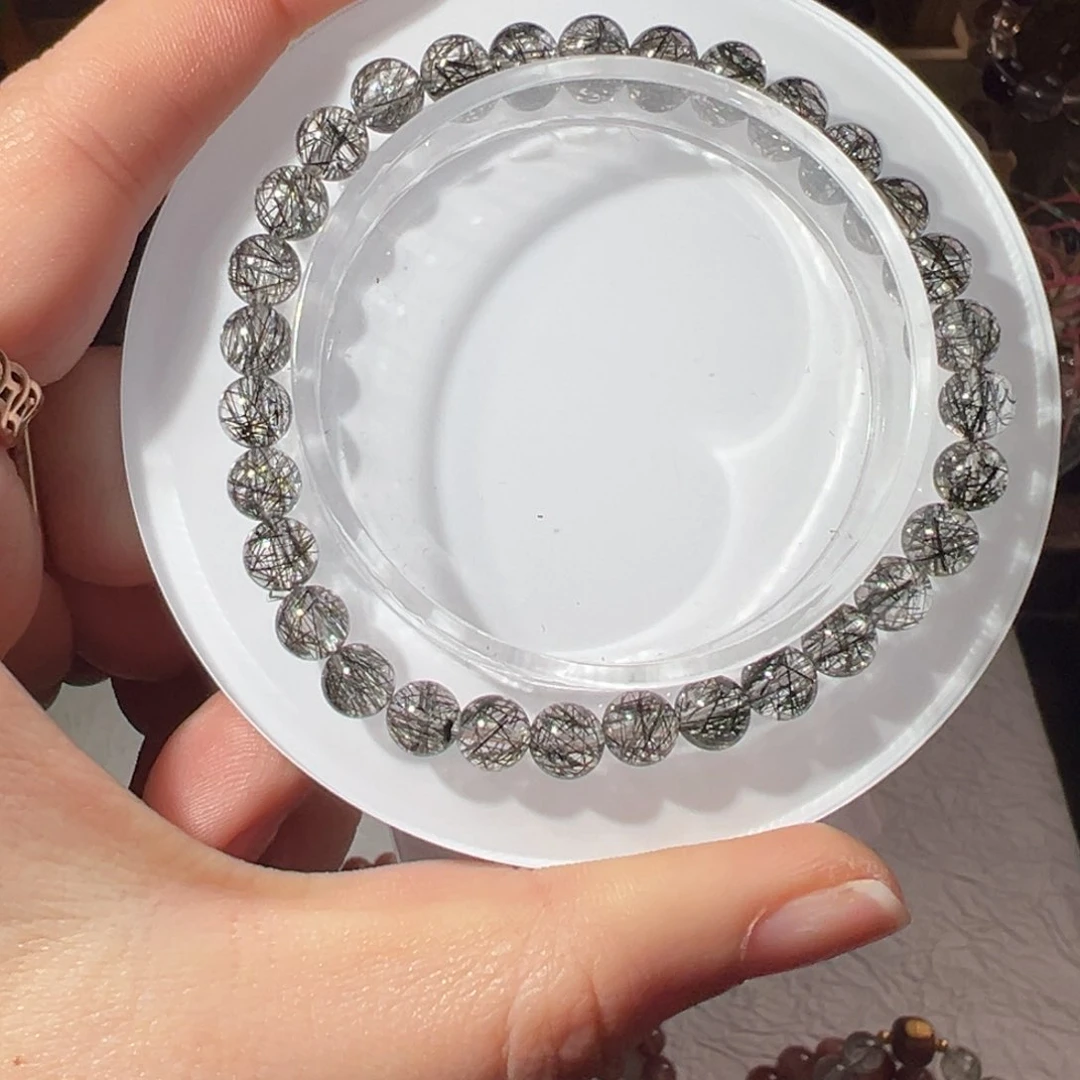 发晶手串未镶嵌?**哒黑发