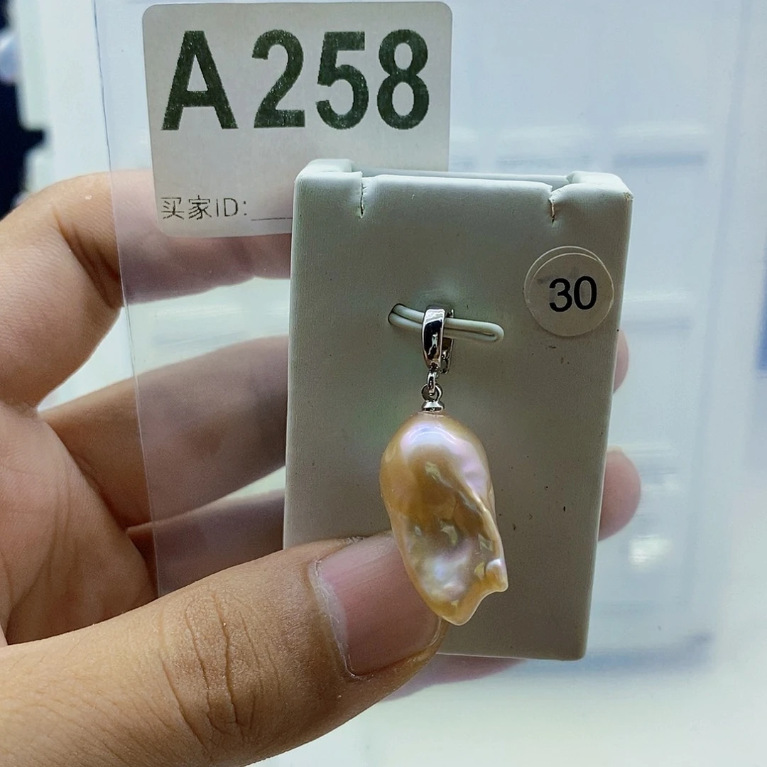 颈饰合金淡水珍珠
