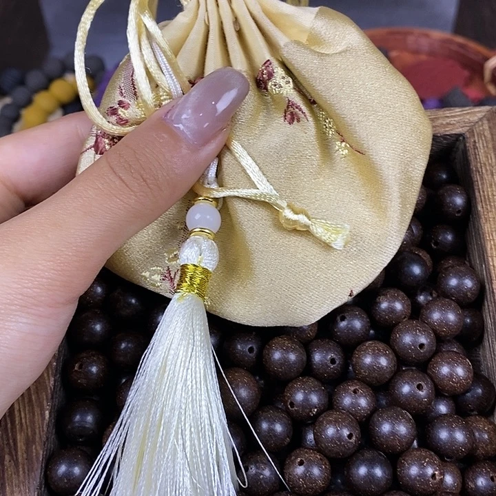 1.0百花清目瑕疵珠约90g