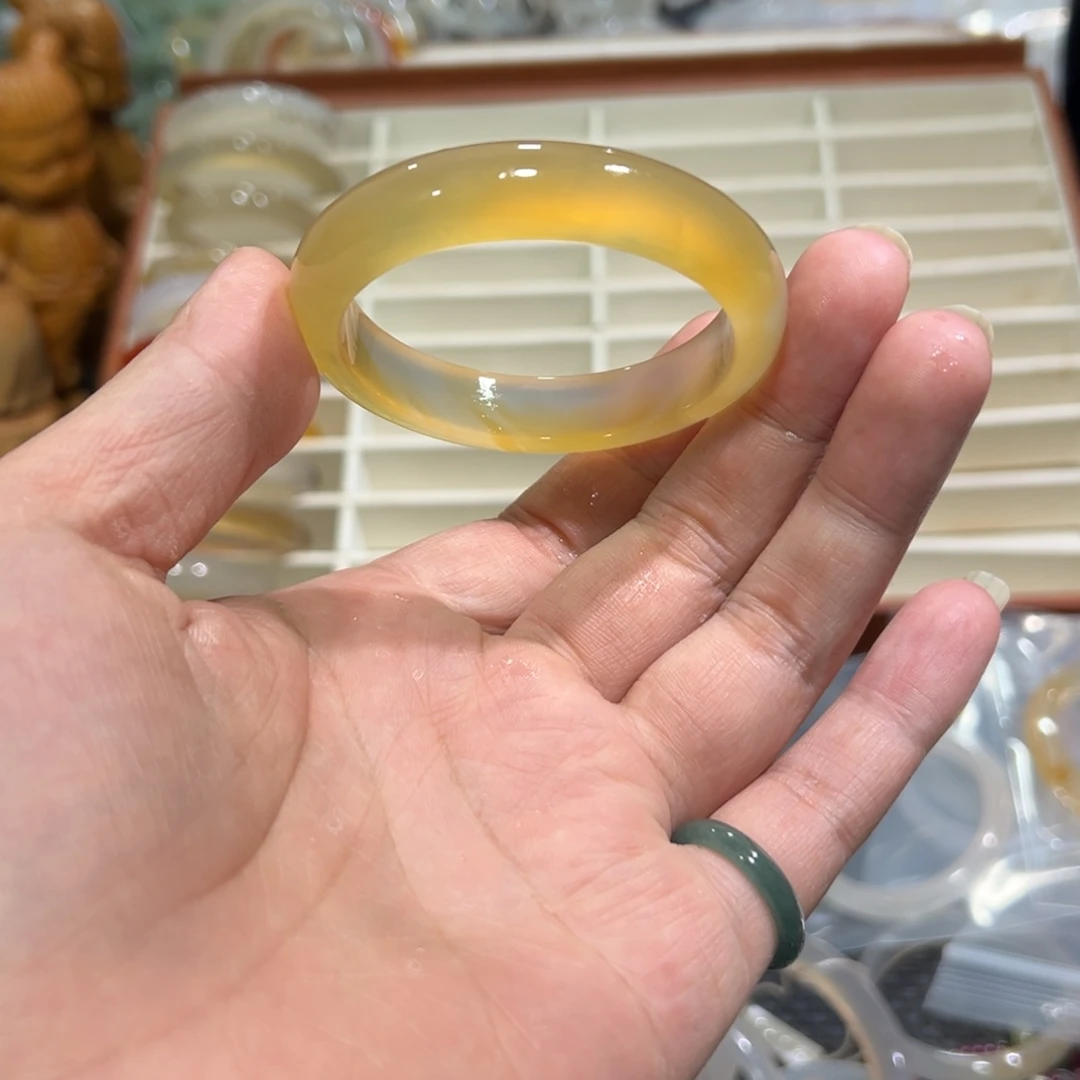 玛瑙/玉髓未镶嵌手镯52圈21