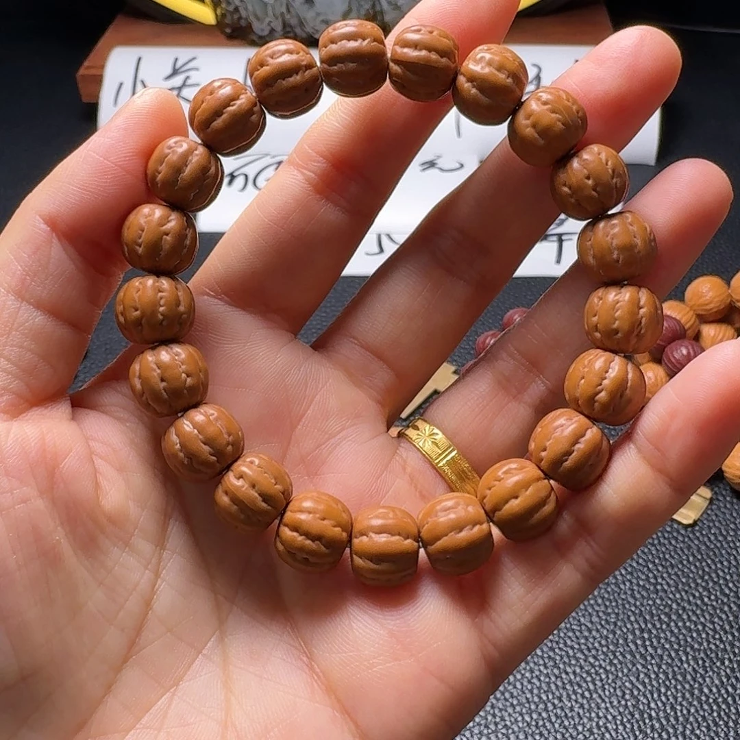 猴头核桃吊坠京八棱