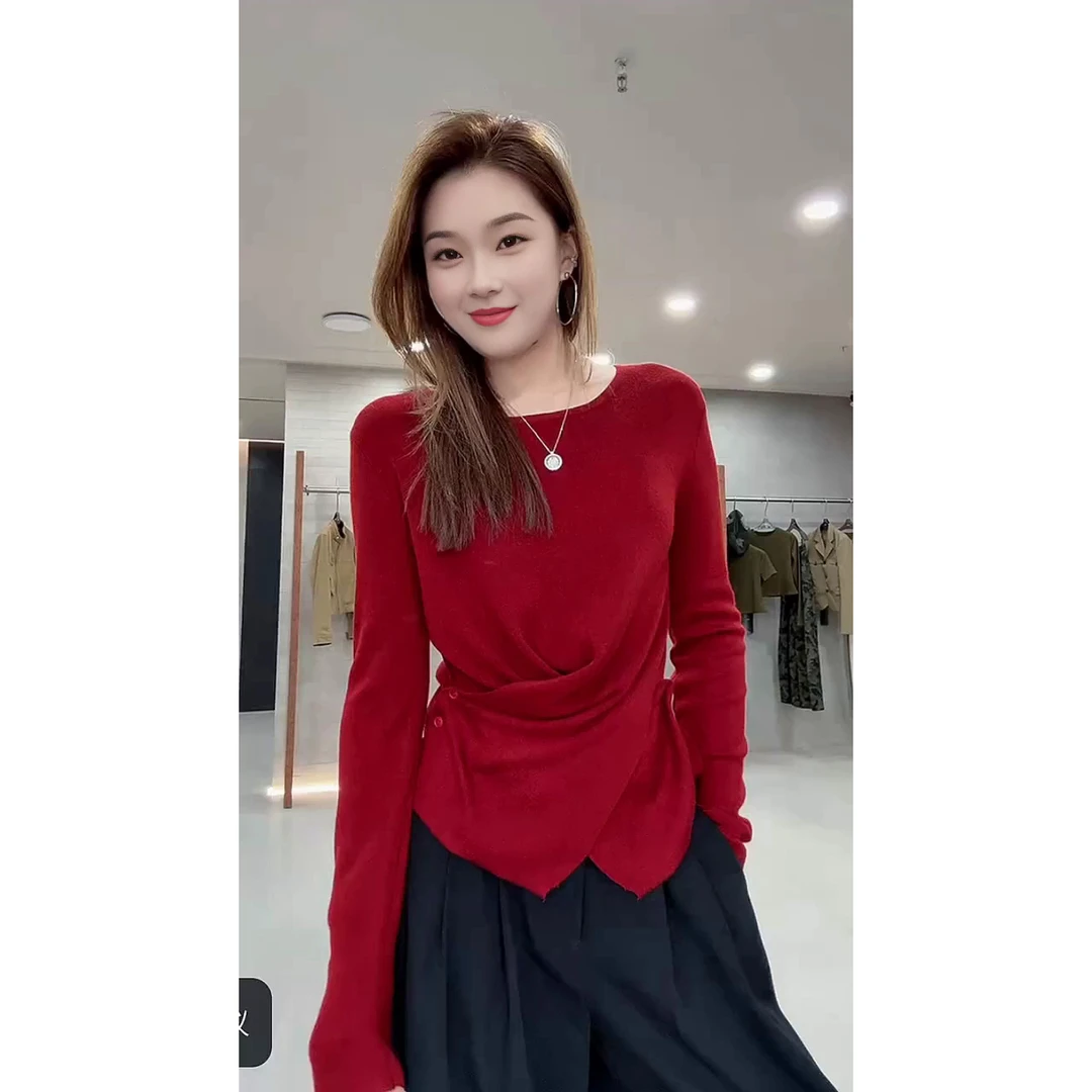 法式复古高级感针织衫早秋新款设计交叉扣显瘦打底衫侧边扣掐腰衫