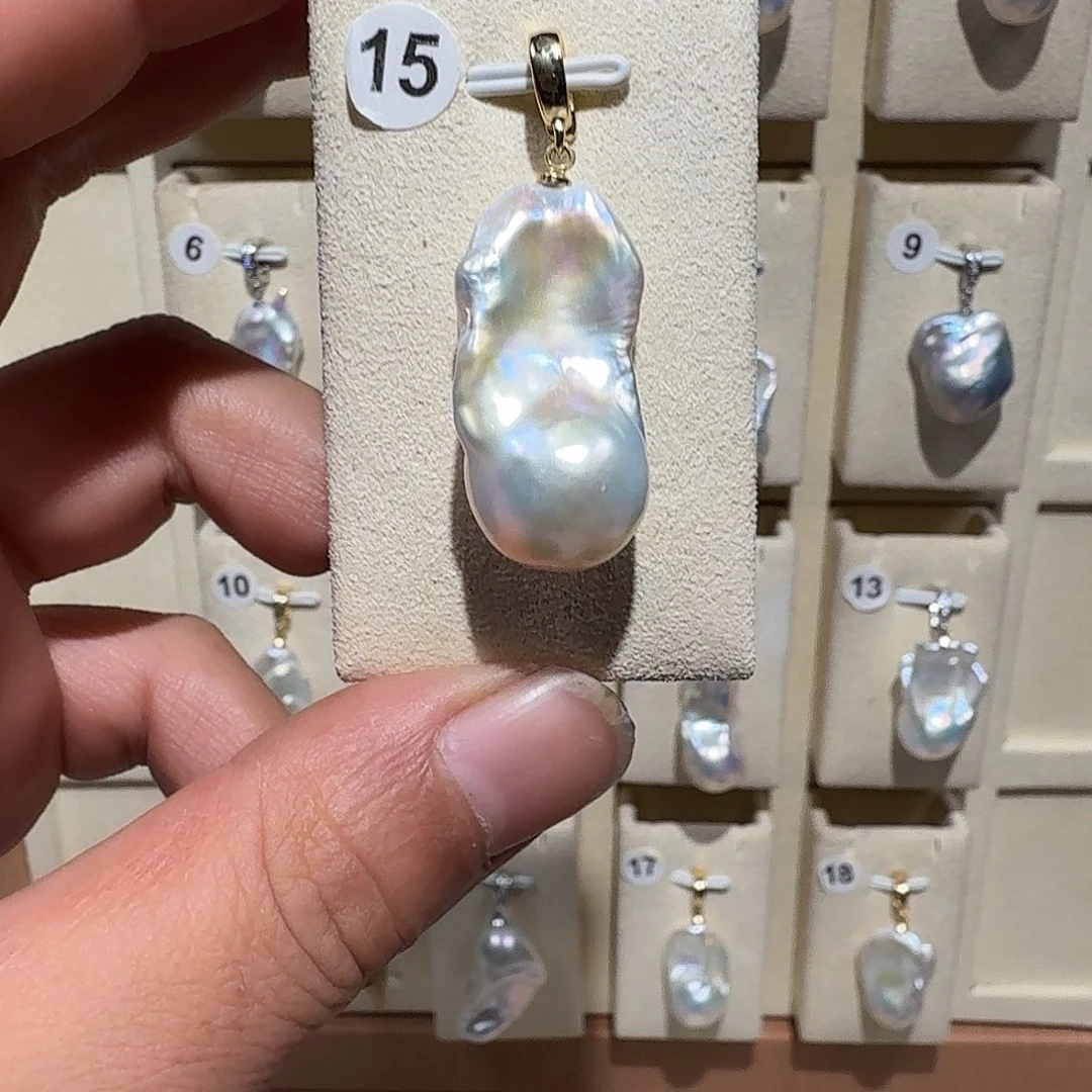 颈饰合金淡水珍珠