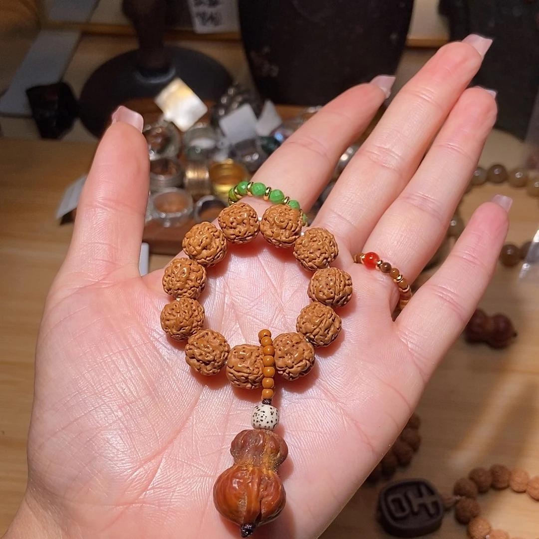 【闪购商品】翡翠未镶嵌颈饰我