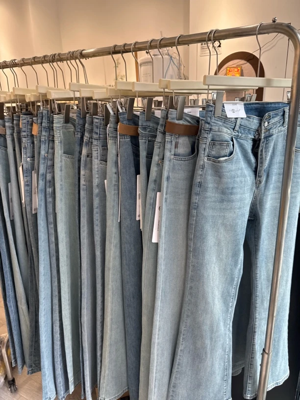 2025春季新款CY断码牛仔裤显瘦高腰蓝色休闲裤