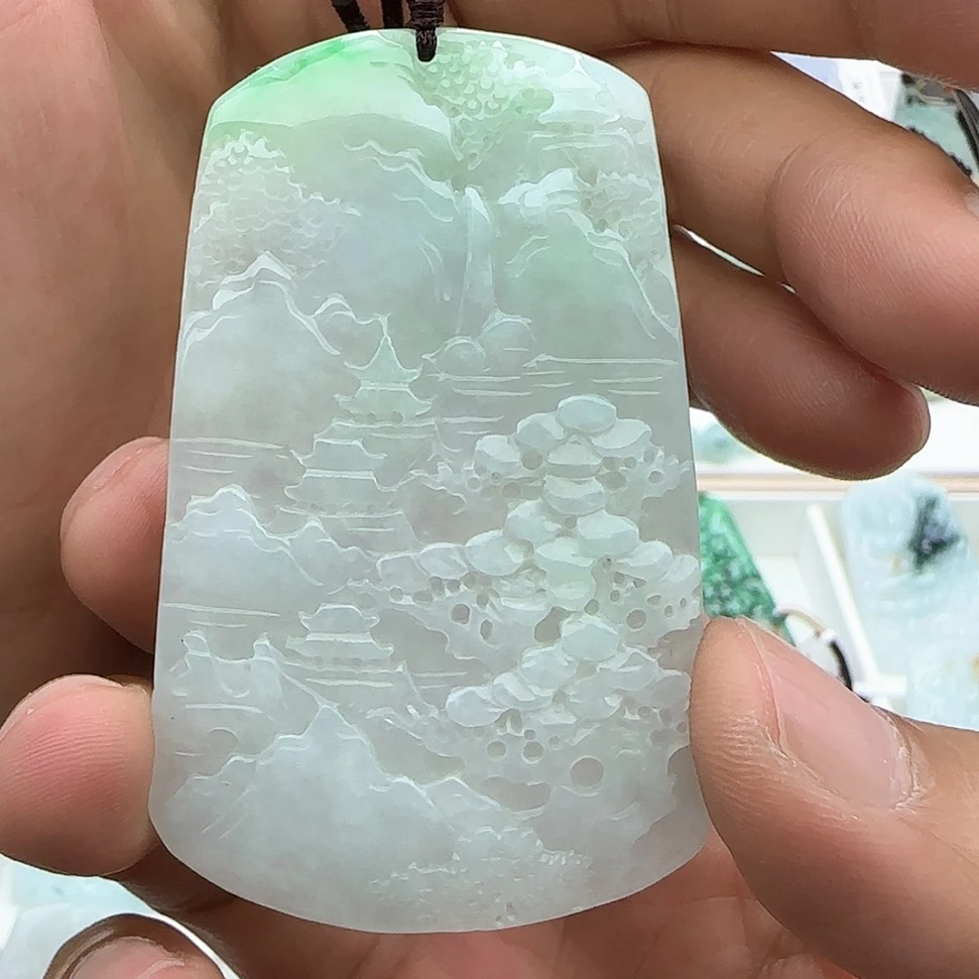 翡翠颈饰未镶嵌媛****料翡翠