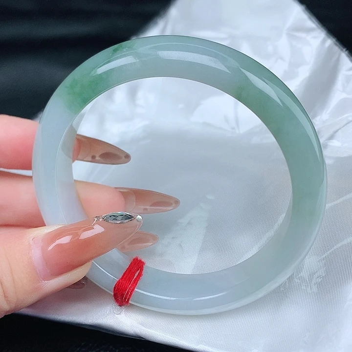 未镶嵌手镯翡翠58