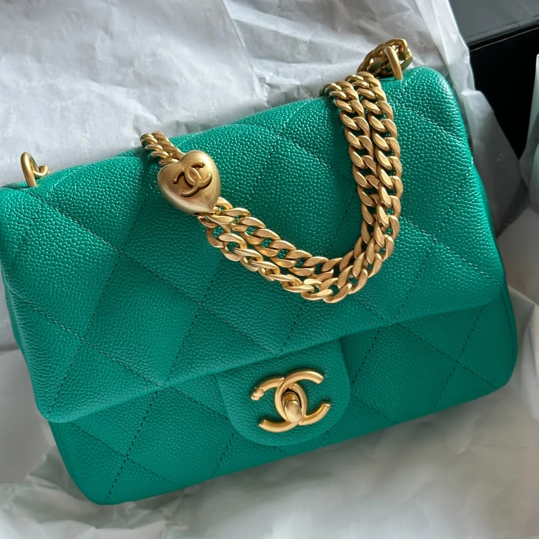 95新 Chanel/香奈儿 98新 奢总管/爱心胖子包/芯片