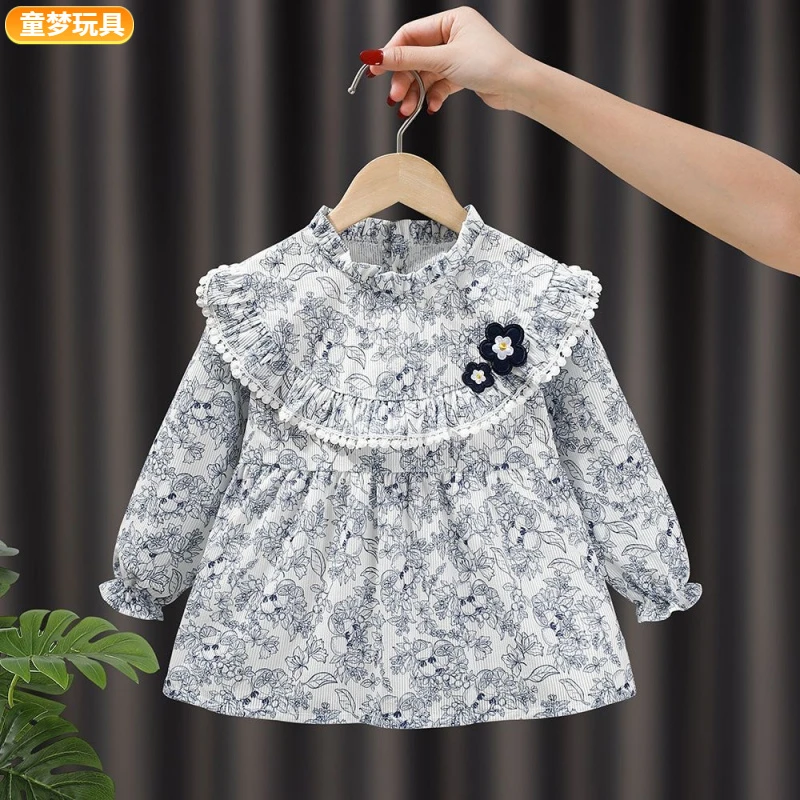 女宝宝外穿罩衣秋冬1-3岁儿童洋气碎花反穿衣漂亮公主裙吃饭围兜