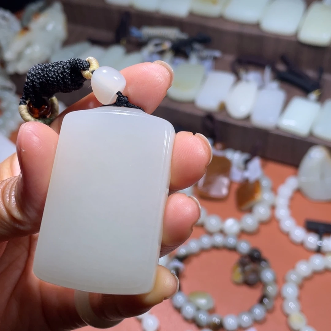 和田玉（白玉）未镶嵌颈饰