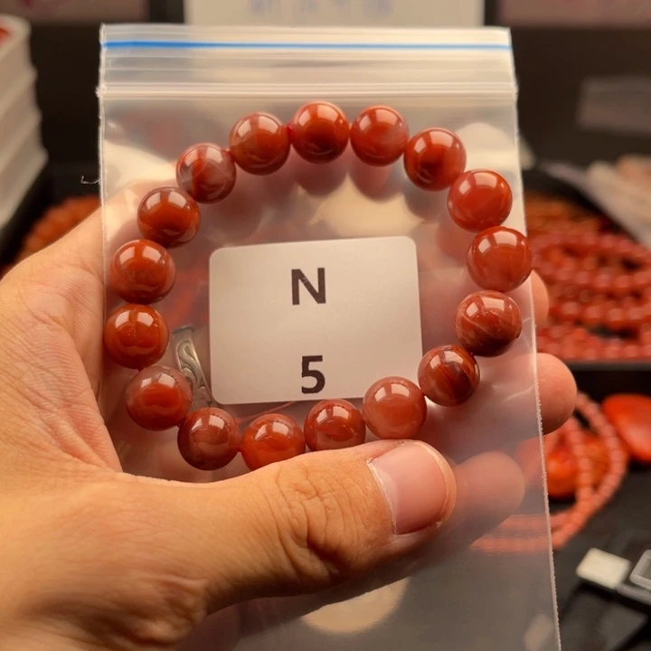 未镶嵌南红玛瑙多样性发货11mm南红玛瑙