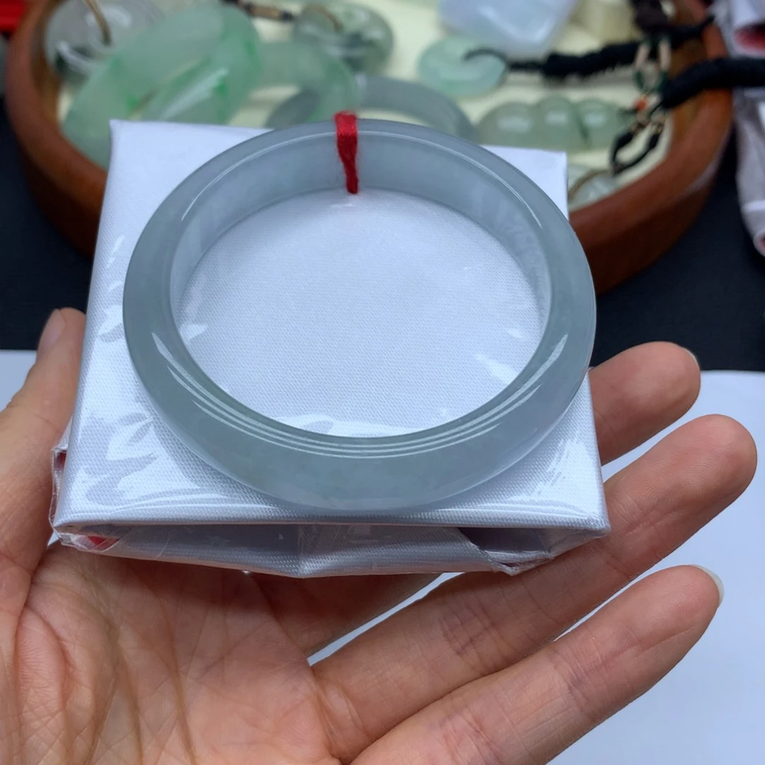 N***呐手镯圈口55宽12.0的