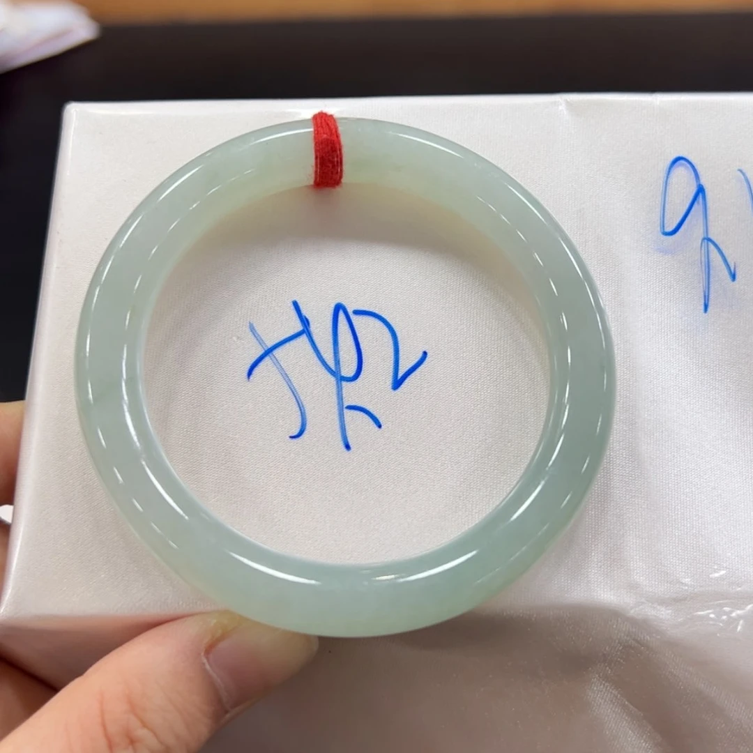 【闪购商品】翡翠手镯未镶嵌手镯