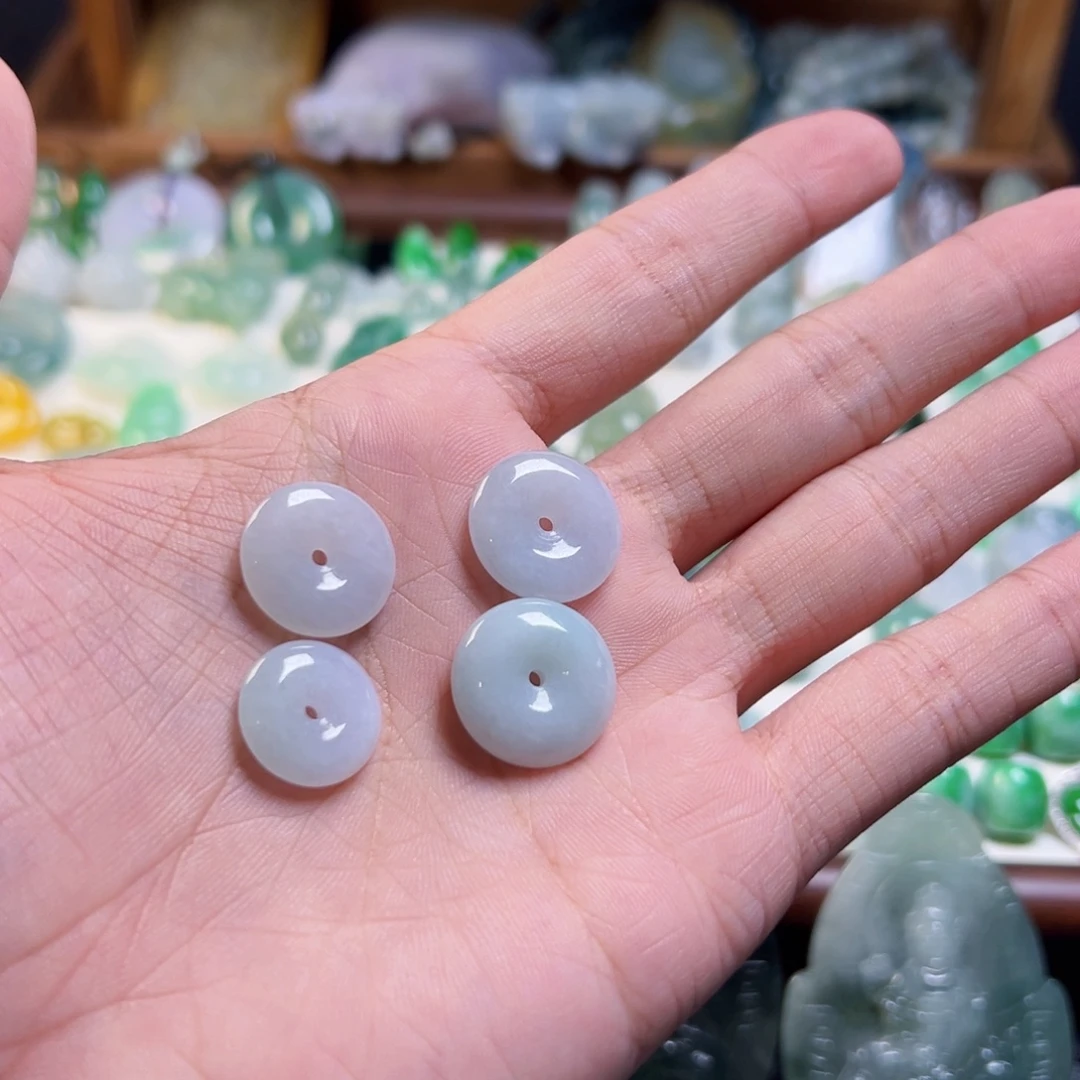 颈饰未镶嵌翡翠平安扣翡翠