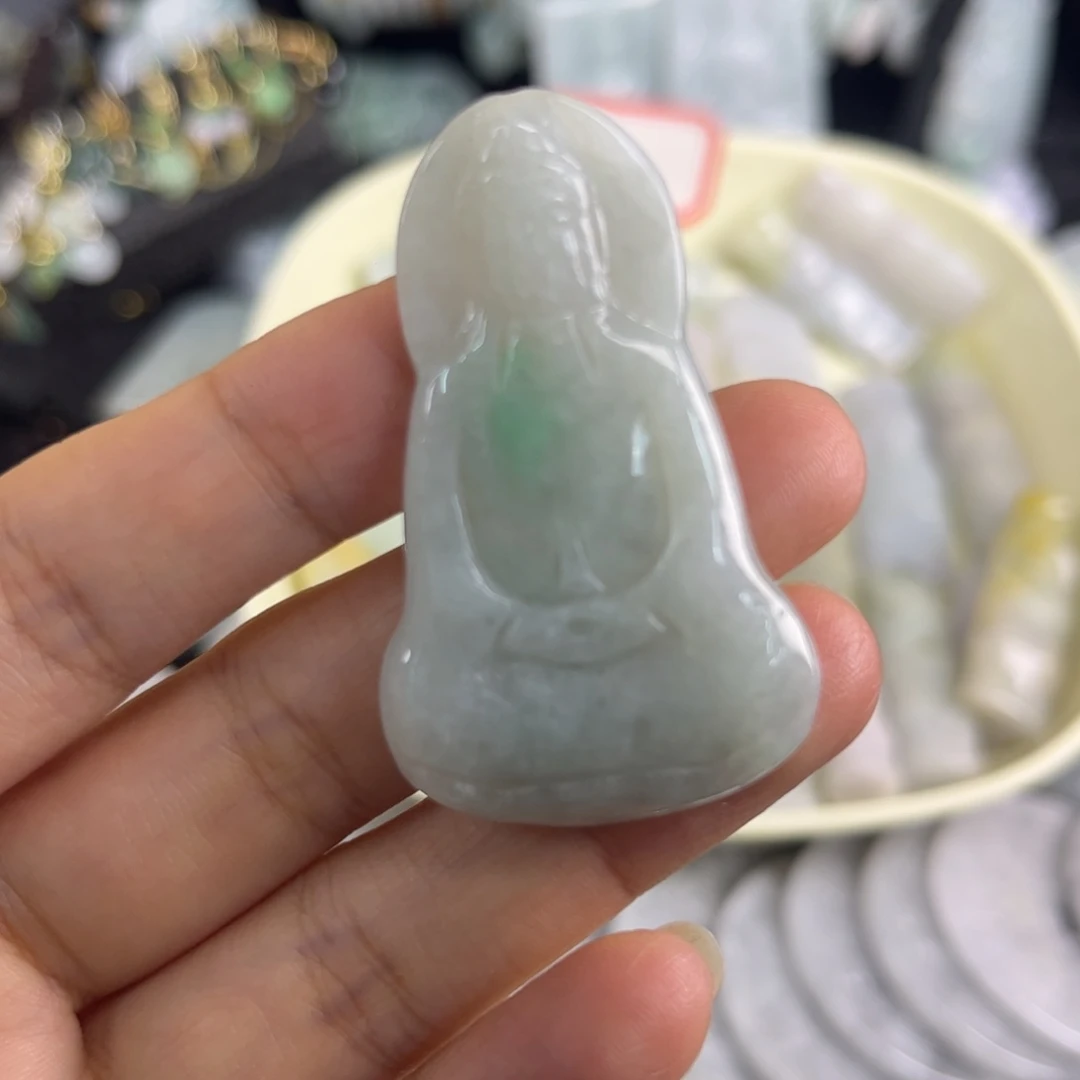 翡翠未镶嵌吊坠(不含链)瑕疵