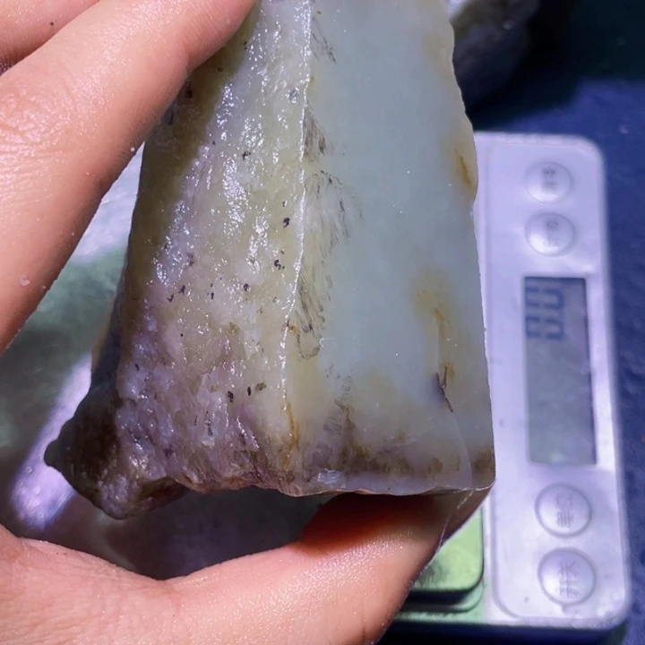 和田玉（糖玉）未镶嵌珠宝半成品