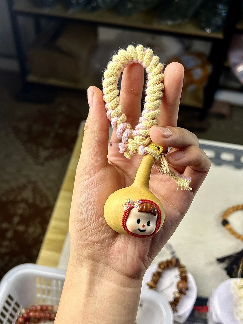 葫芦多妹吊坠手把件
