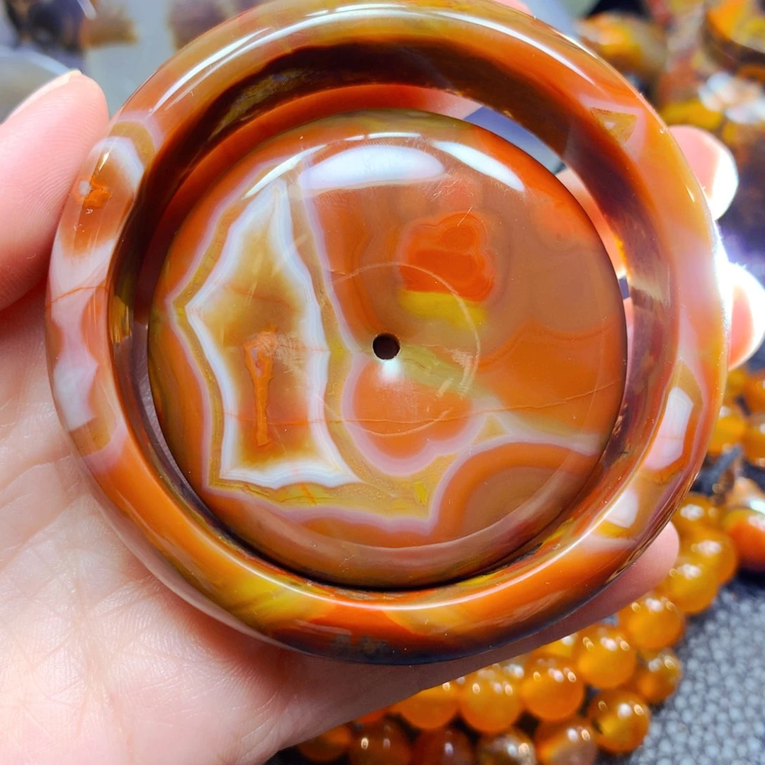 玛瑙/玉髓镯子未镶嵌