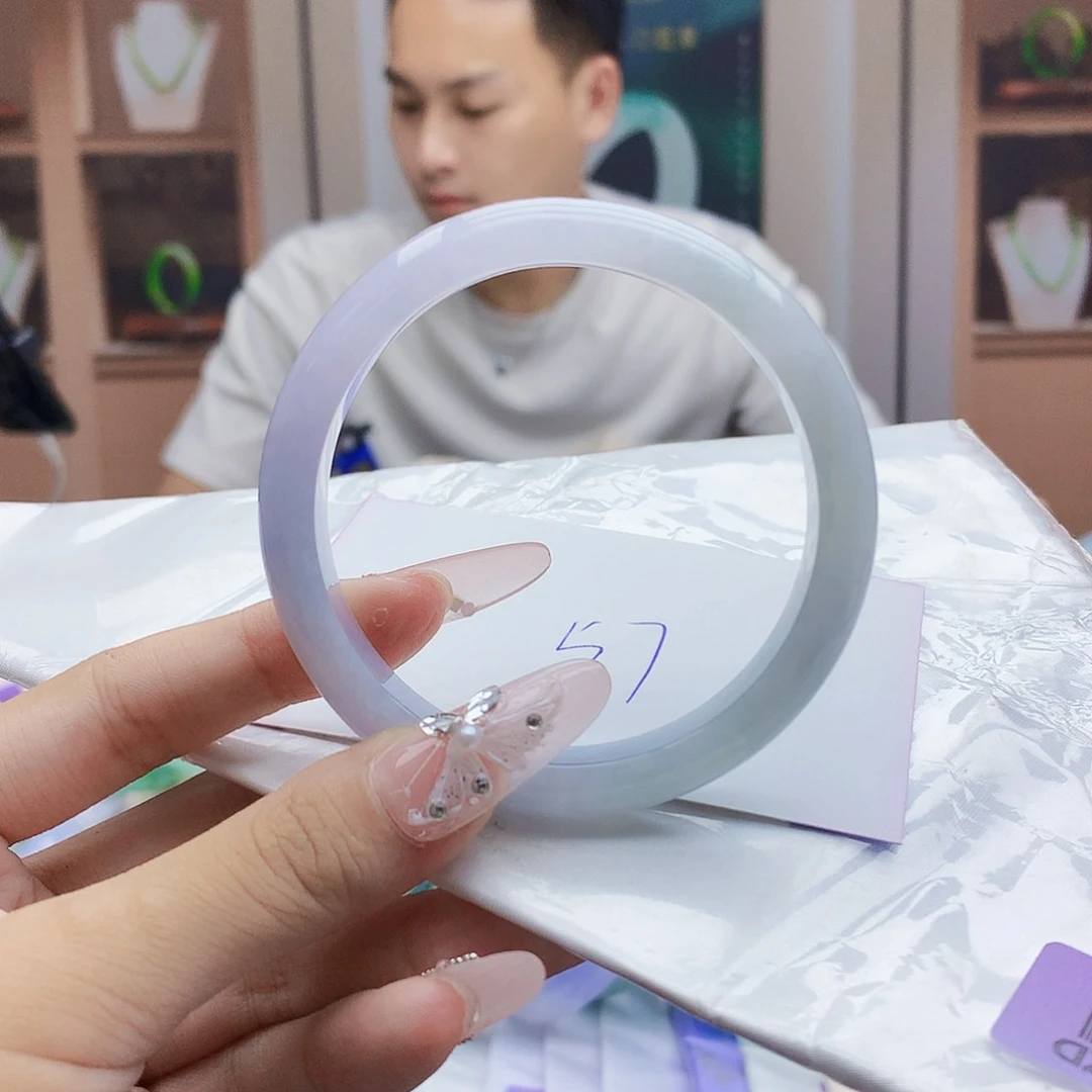 翡翠手镯未镶嵌678990009999