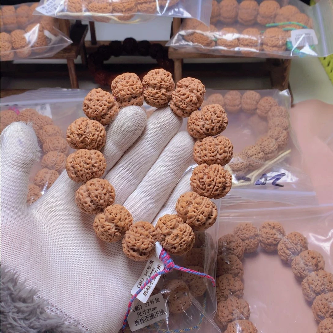 金刚菩提手串王*发24尺古龙梅花