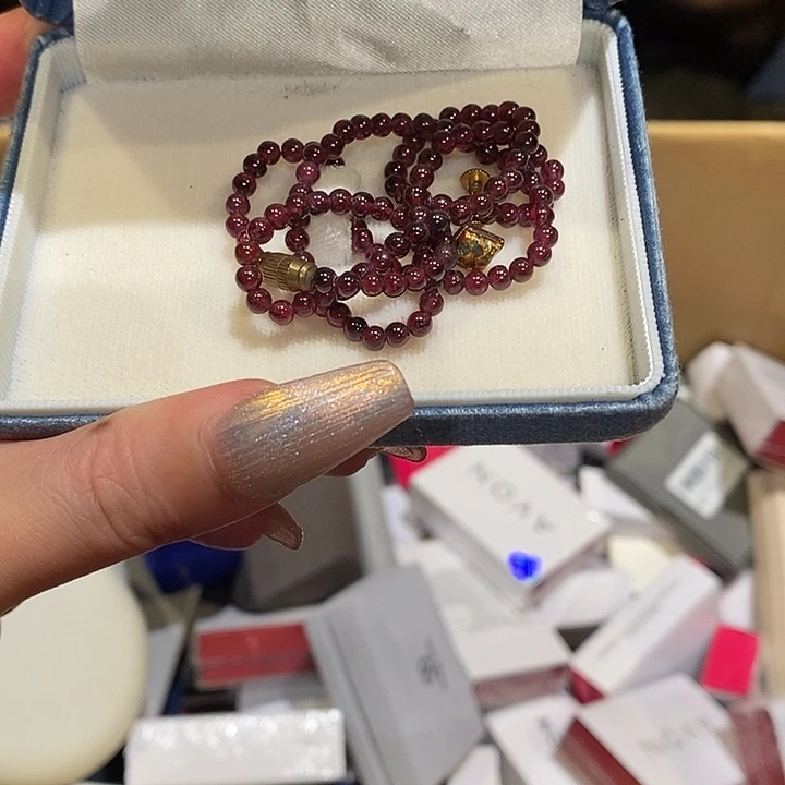 四***!中古香水沐浴露持久留香