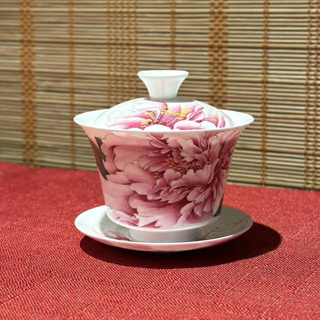 手绘薄胎骨瓷马蹄盖碗全满150毫升 盖下110毫升/牡丹花