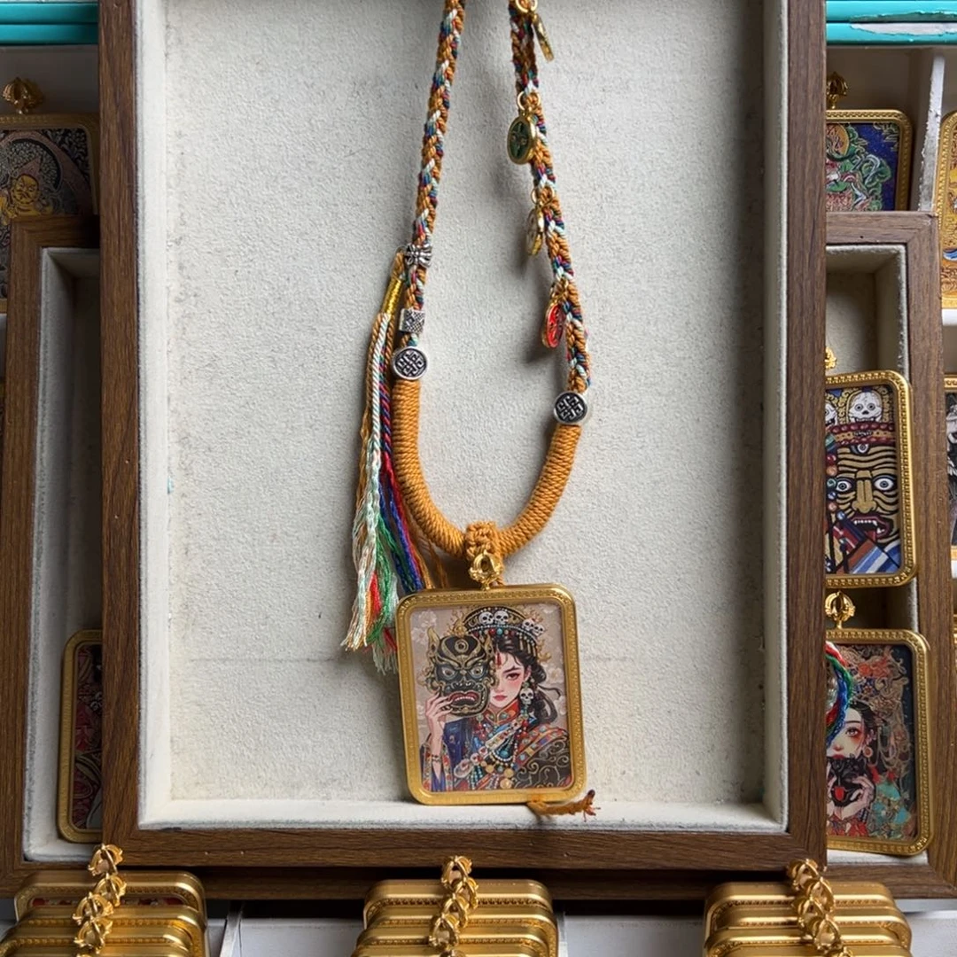 7***光吊坠单面定制扎基拉姆