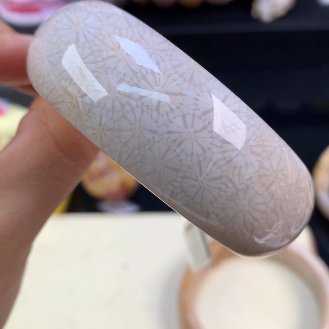 硅化珊瑚（珊瑚玉）未镶嵌吊坠(赠链)（59号）五折幸运花57.3圈