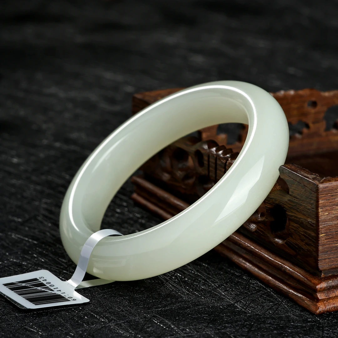 新品 和田玉手镯泥鳅背玉镯子时尚百搭多样发一件