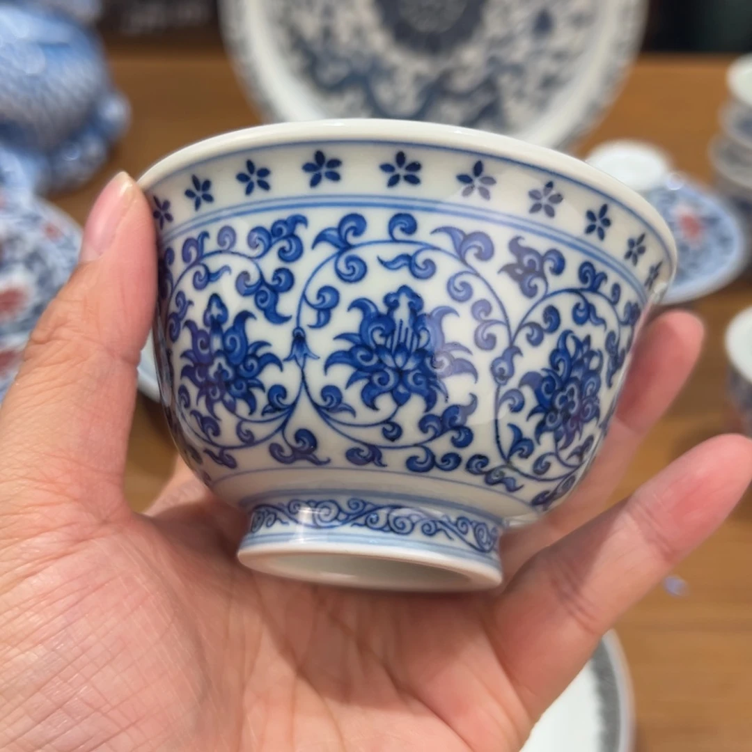 行*景德镇纯手工陶瓷