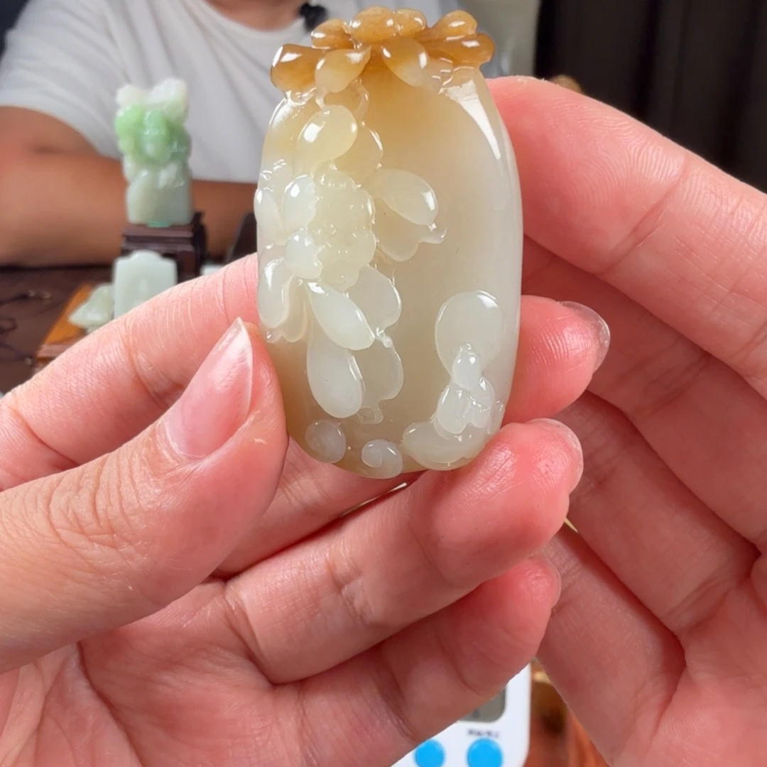 长***乐颈饰未镶嵌和田玉