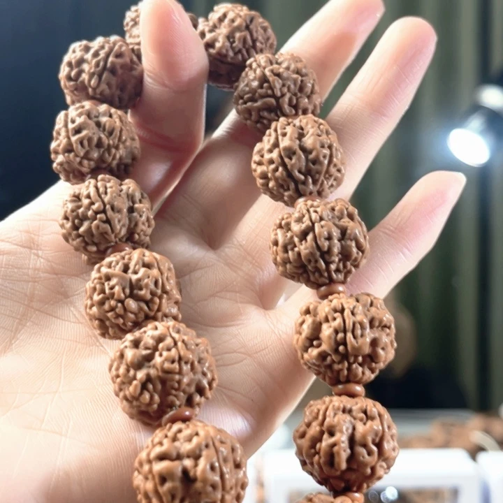 金刚菩提吊坠帝王花