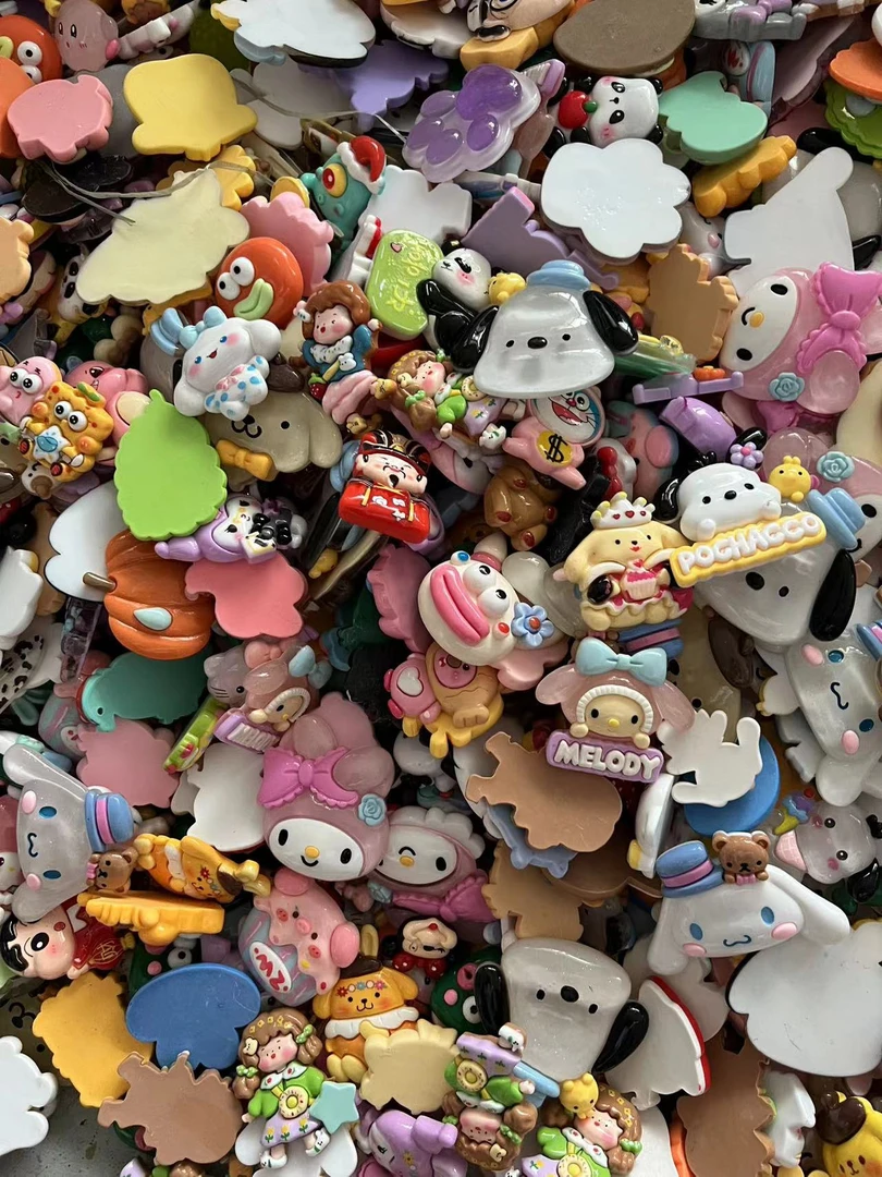 中大卡亮面树脂配件混装按斤处理DIY发夹手机壳冰箱贴制作材料