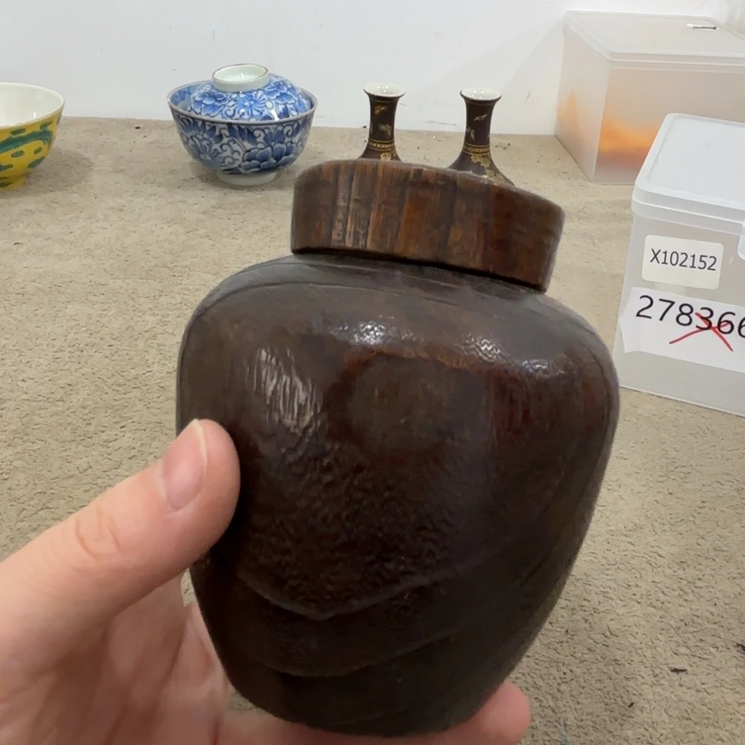 瓷片非常好看漂亮的物品 m