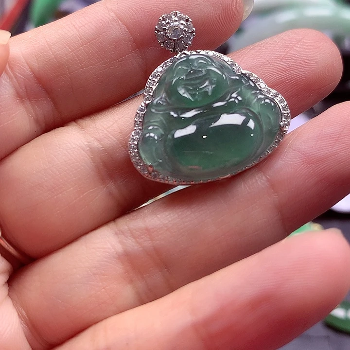 颈饰未镶嵌翡翠翡翠