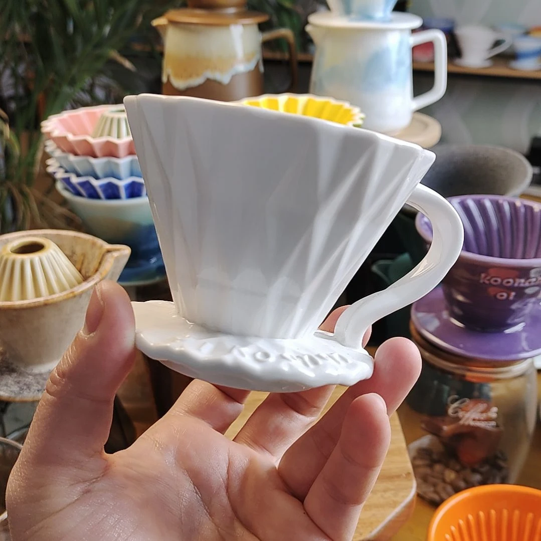 陶瓷白色砖石滤杯一个