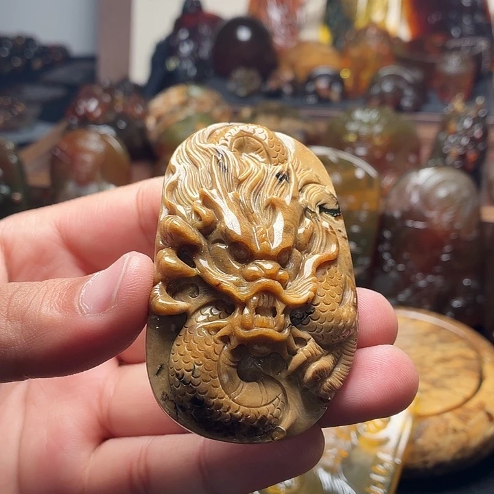 琥珀未镶嵌裸石109