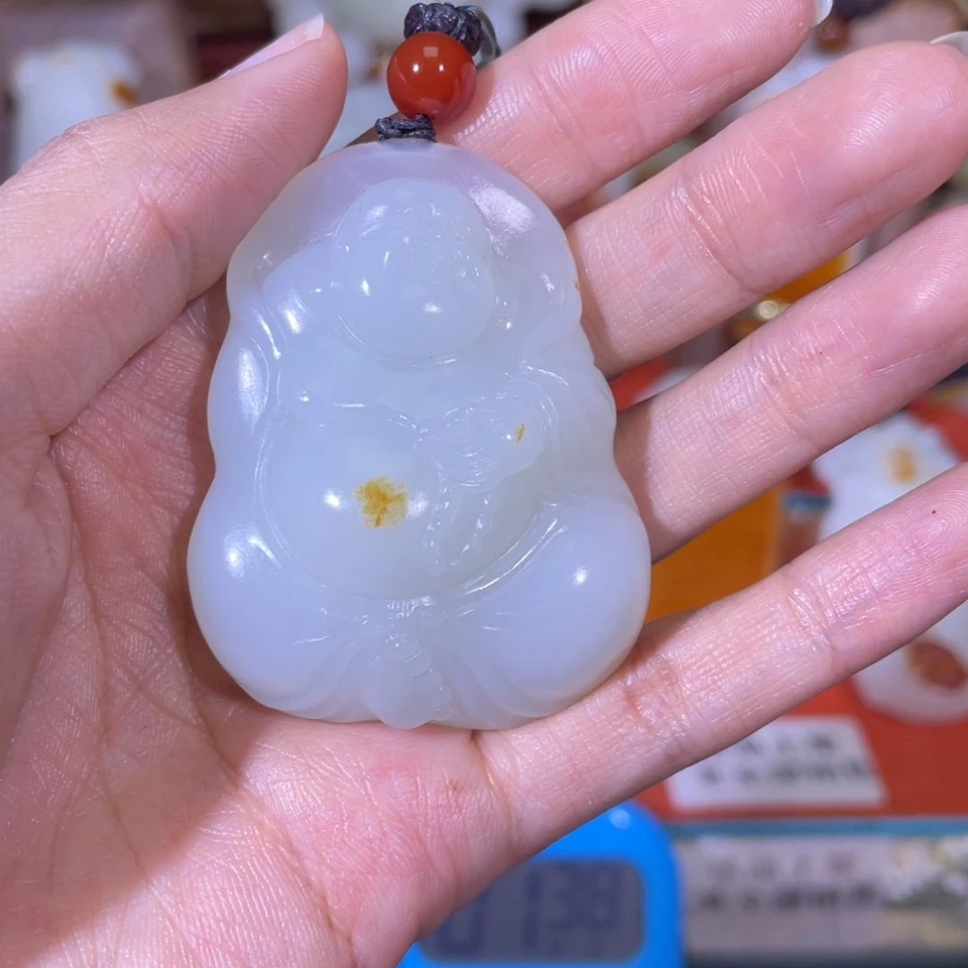 不***。和田玉未镶嵌挂件