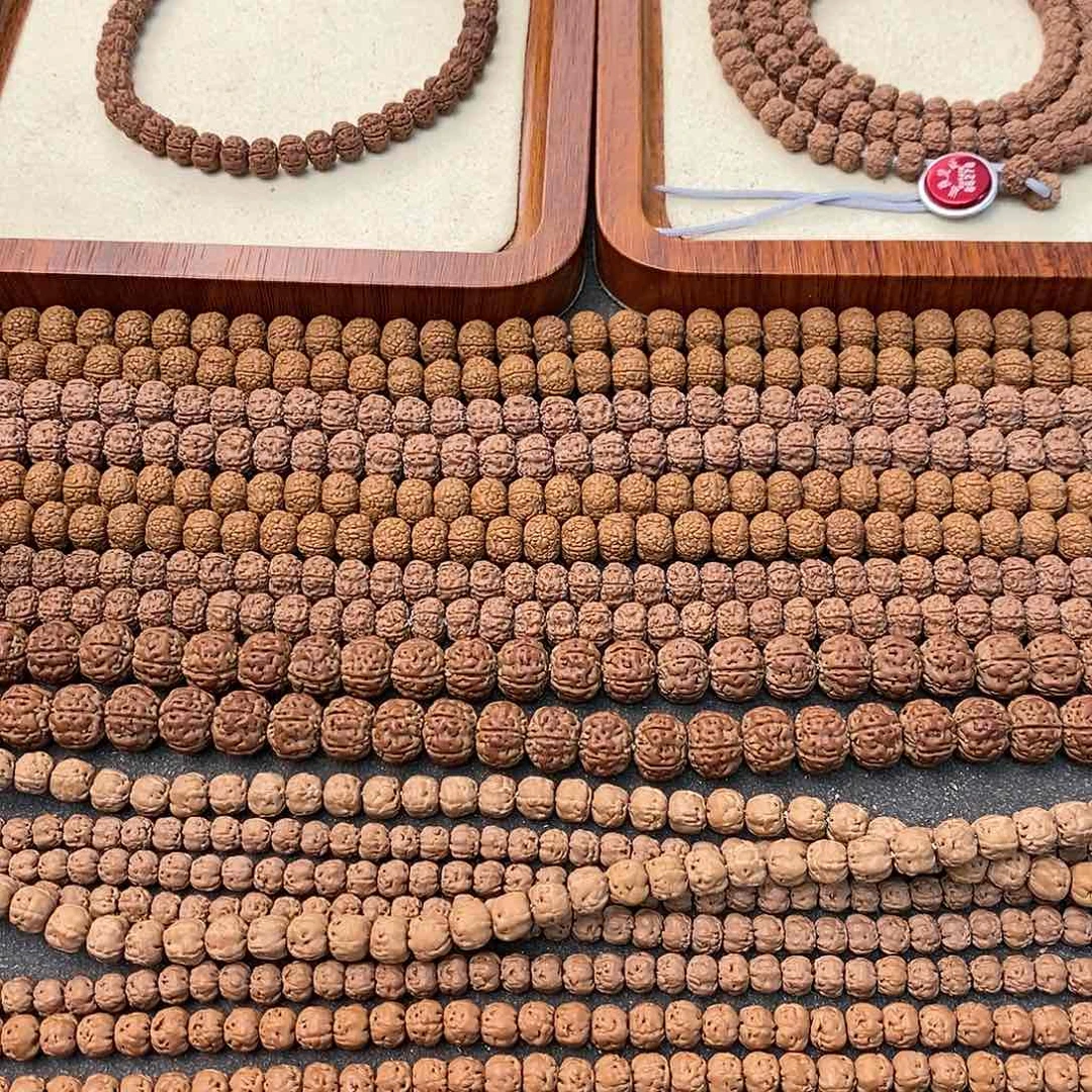 金刚菩提把件牧*人手持平细小金刚