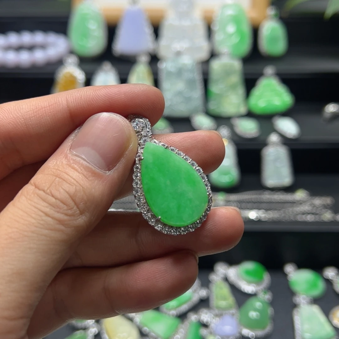 颈饰银S925镶嵌翡翠天然翡翠a货