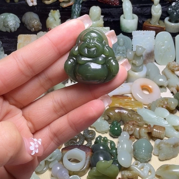 和田玉（糖玉）未镶嵌颈饰