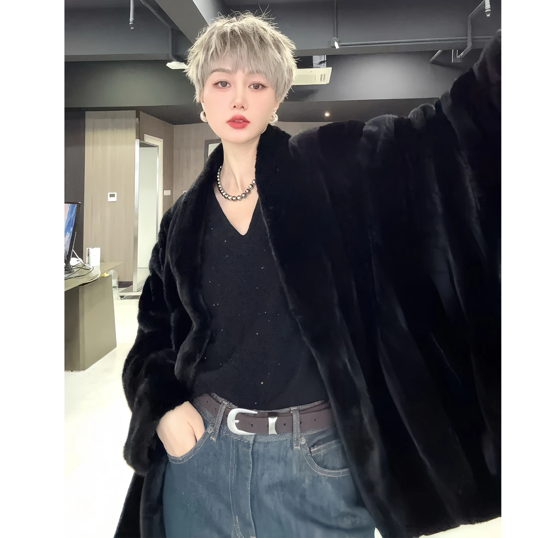 冷玩[光影]奢贵C位北美传奇宝嘉美黑色小母貂 匠心工艺10QY101601