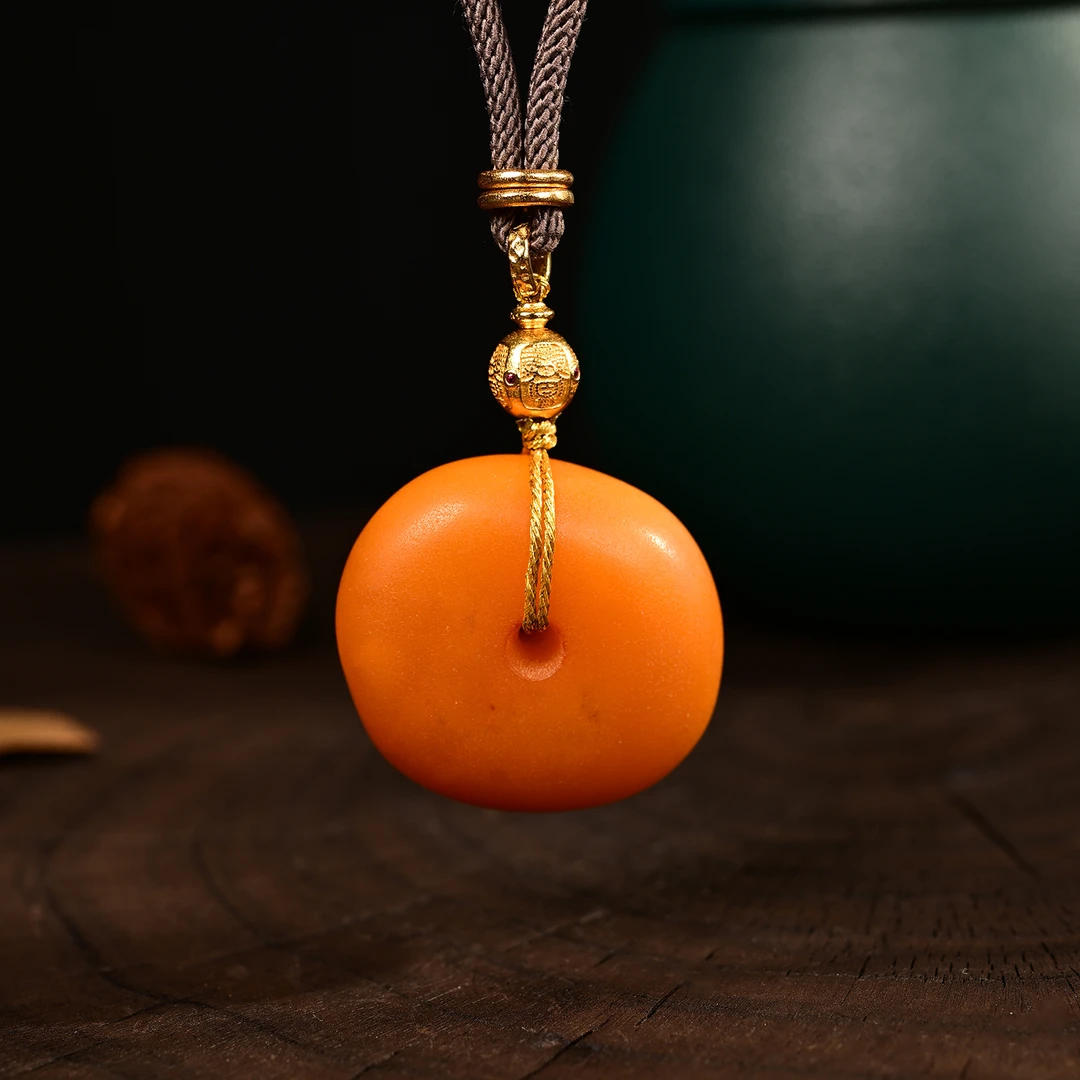 【熊总夫妇】天然琥珀蜜蜡藏扣饼子吊坠