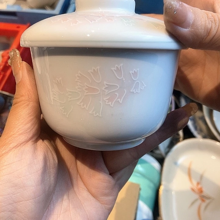 瓷片哈哈哈哈哈哈哈哈啊