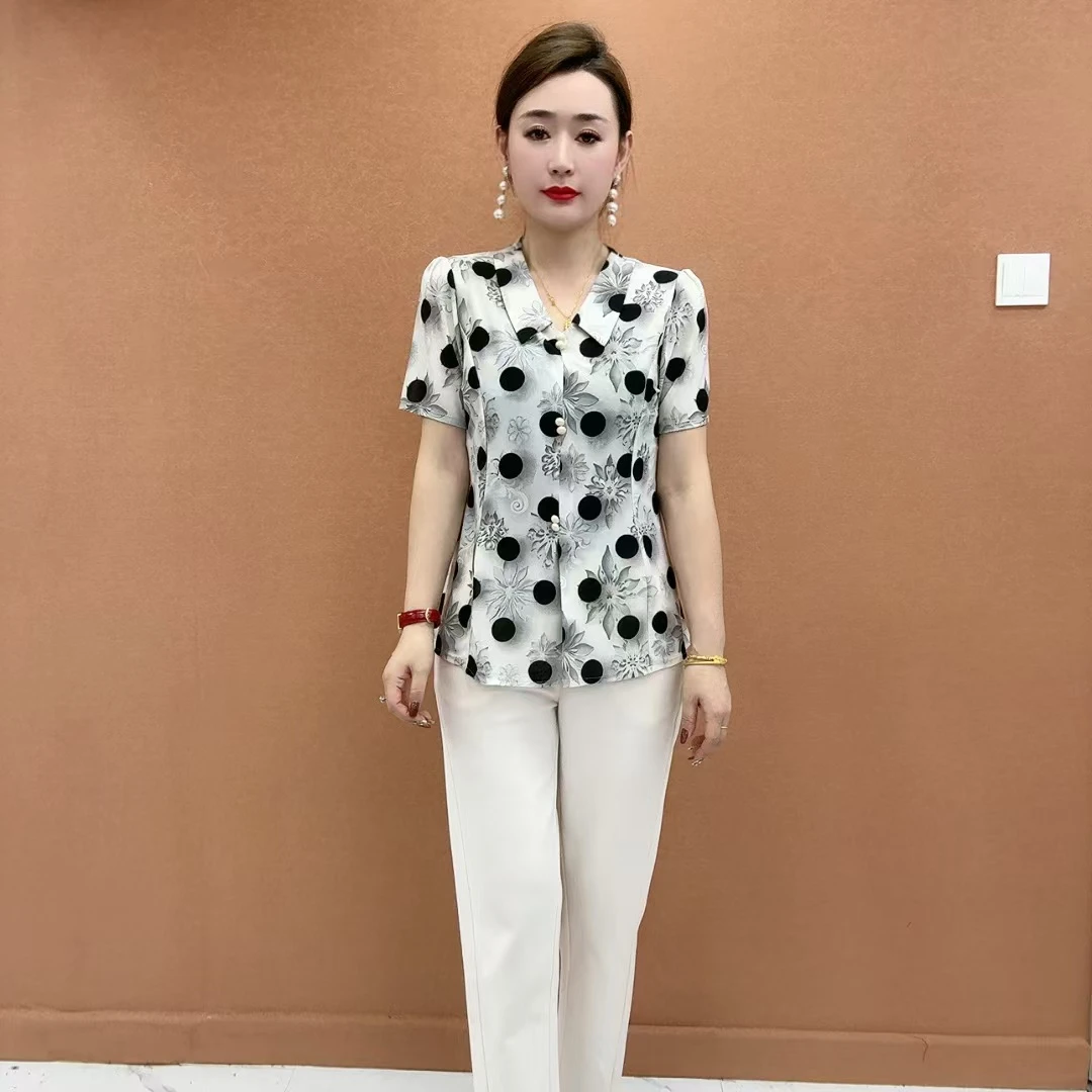 夏季新款时尚百搭宽松休闲翻领小花朵衫气质减龄妈妈装上衣2025