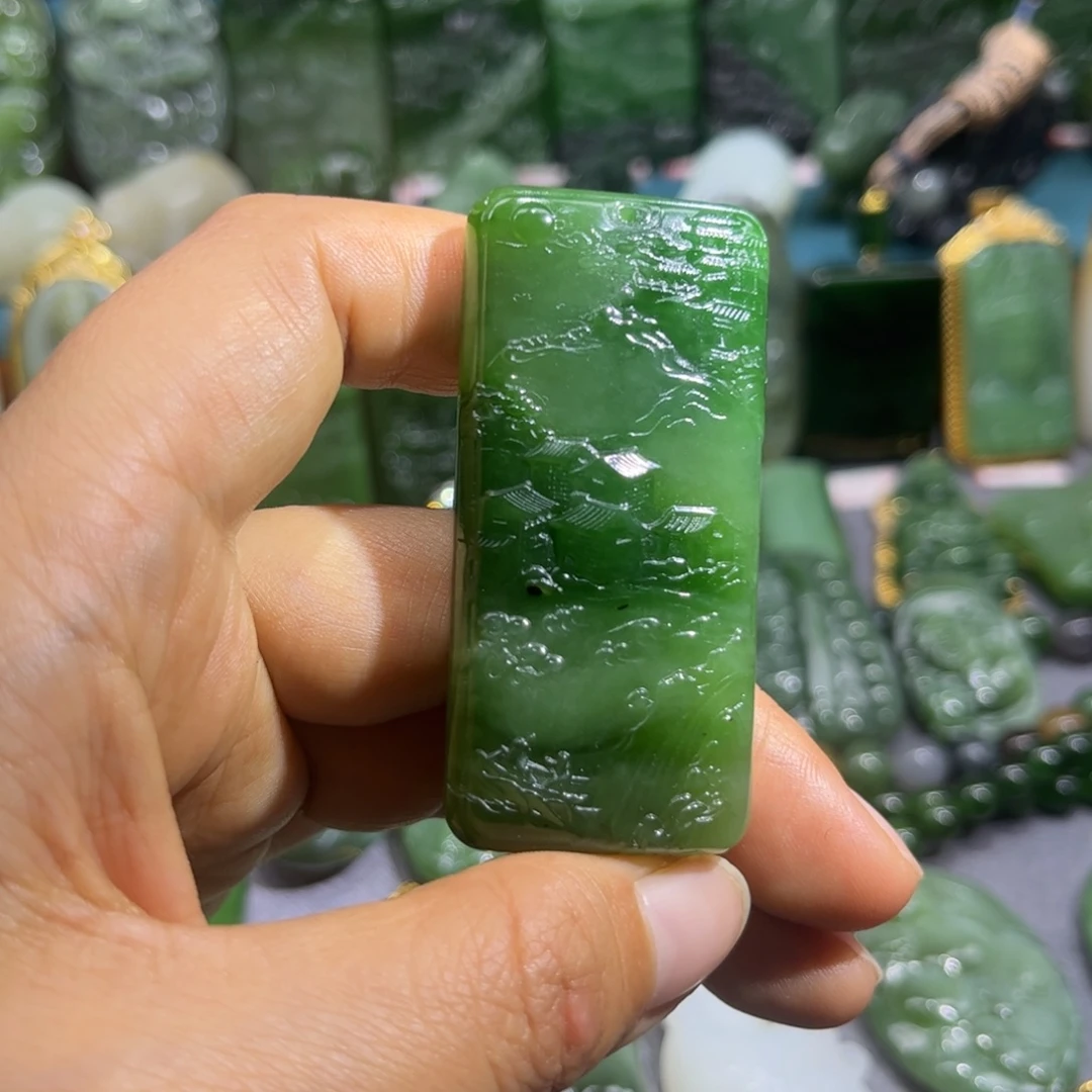 和田玉未镶嵌颈饰