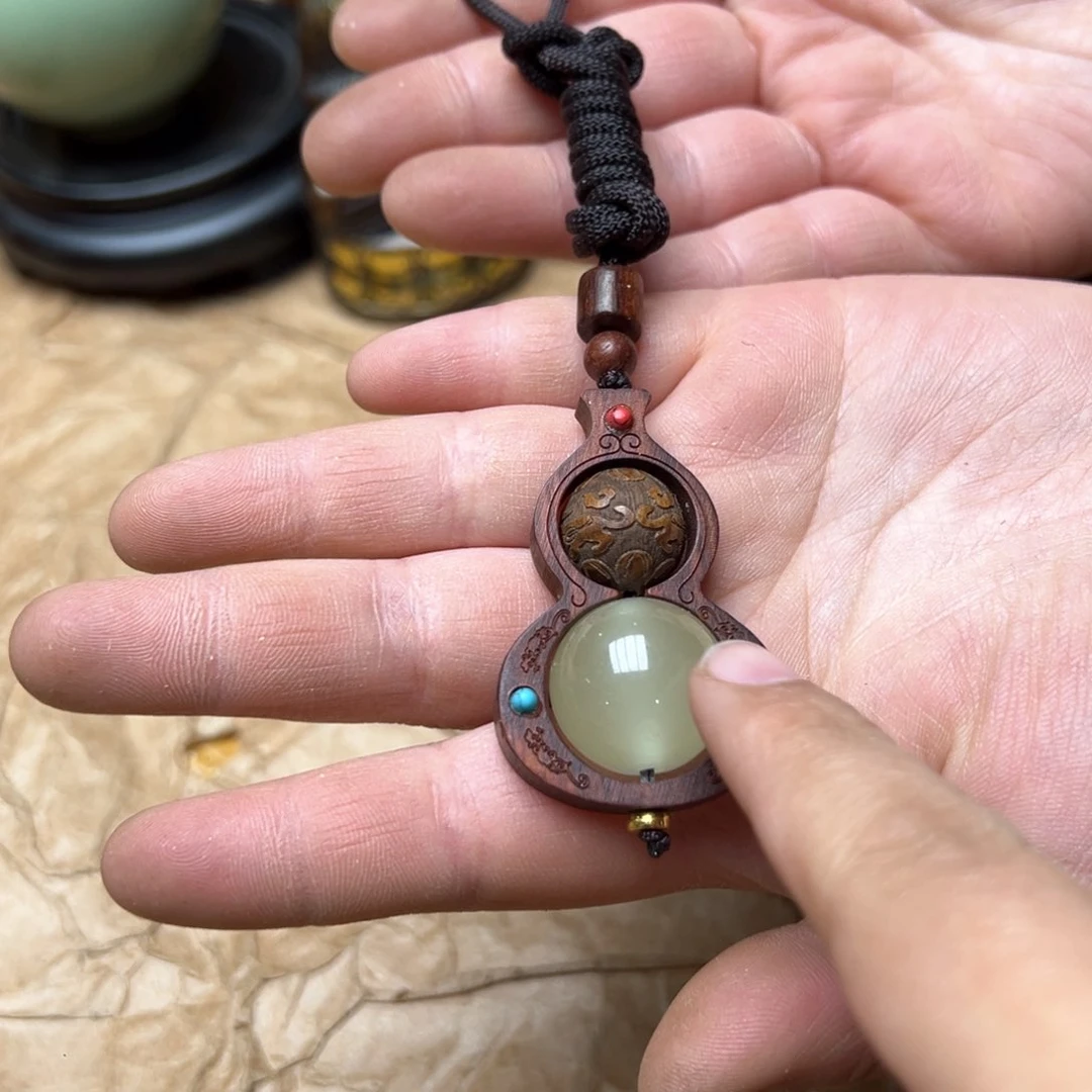 大叶紫檀（黑酸枝木类）